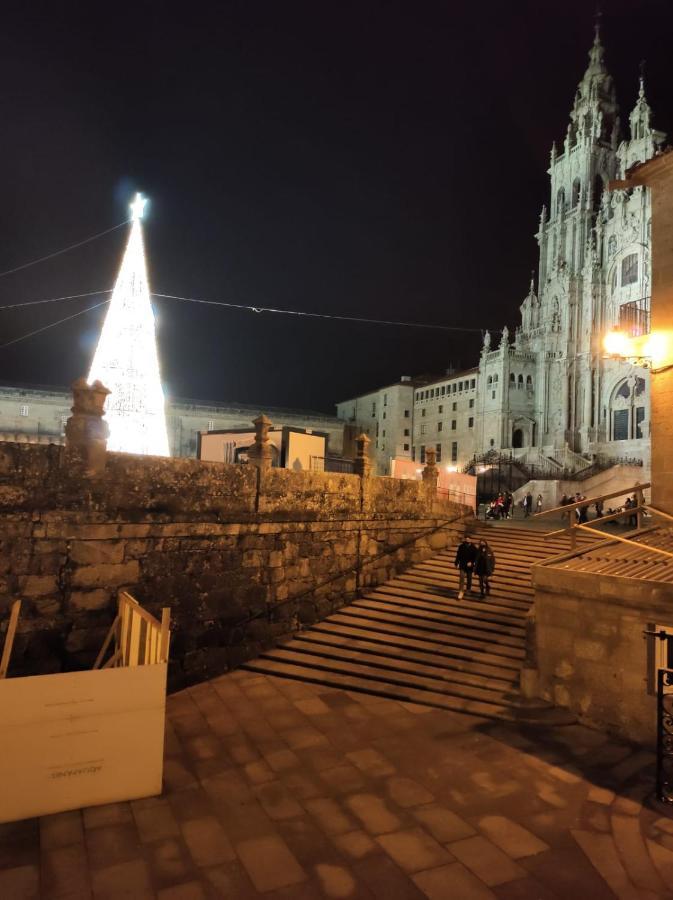 Apartamento Con Vistas A La Catedral Santiago de Compostela Bagian luar foto
