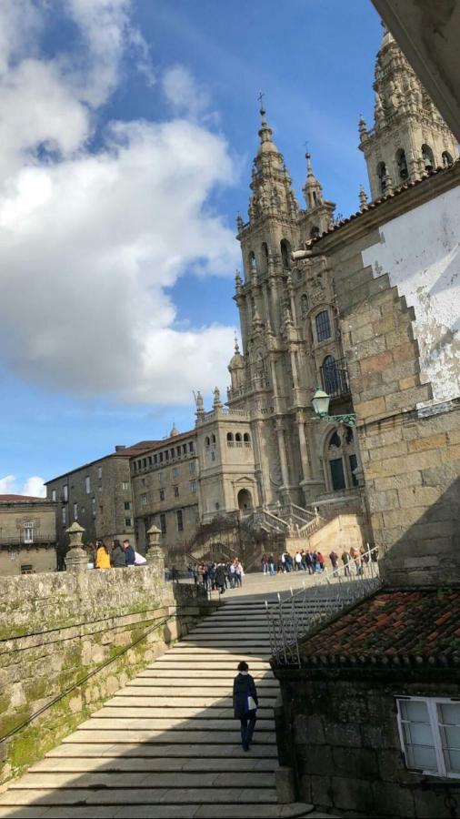 Apartamento Con Vistas A La Catedral Santiago de Compostela Bagian luar foto